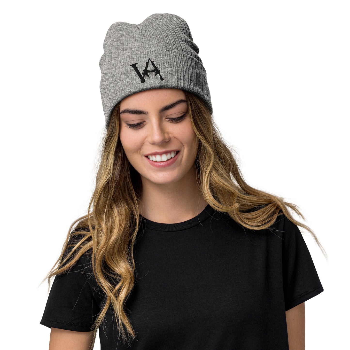 Ribbed knit beanie- black VA logo